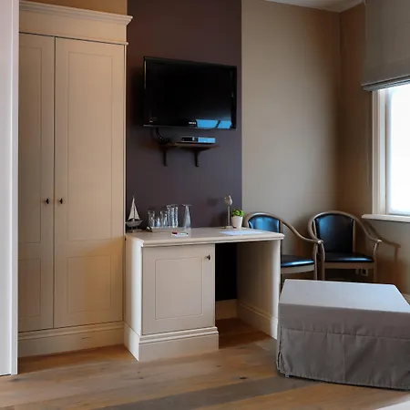 't Ponton 4* Nieuport