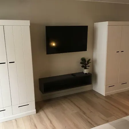 't Ponton Bed & Breakfast Nieuwpoort
